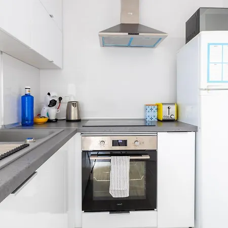 Victoria 아파트 *